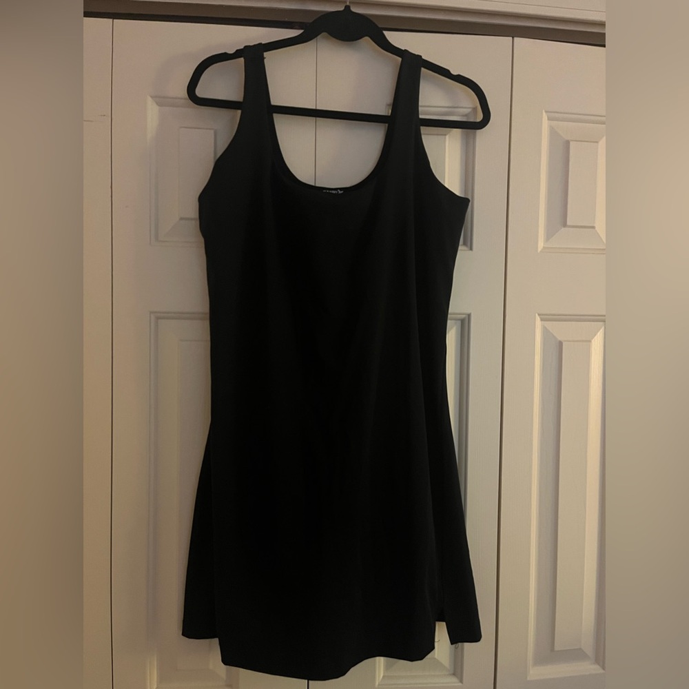 Old Navy Active Black PowerSoft Square Neck Athletic Dress - Picture 3 of 7